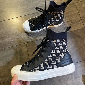 Dior Walk n Dior Sneakers High Tops